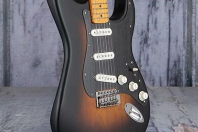 Unveiling the Secrets of the Player Stratocaster: A Journey of Discovery Master the Art of Playing Guitar and Play Like a Pro Unveiling the Secrets of the Player Stratocaster: A Journey of Discovery - Master the Art of Playing Guitar and Play Like a Pro