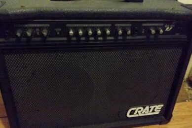 Unleash Your Electric Potential: Discover the Crate GX-40C Amplifier - Master the Art of Playing Guitar and Play Like a Pro