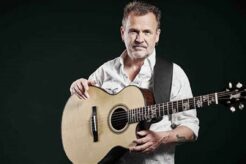 Unveiling Acoustic Guitar Legends: Discoveries and Insights - Master the Art of Playing Guitar and Play Like a Pro