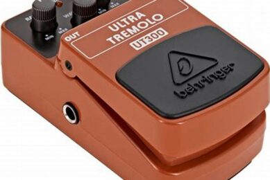 Unlock the Secrets of Guitar Pedal Tremolo: Discoveries and Insights for the Pedal Niche - Master the Art of Playing Guitar and Play Like a Pro