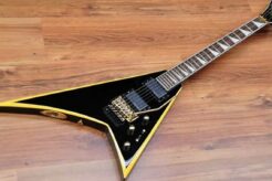 Unleash the Secrets of Acoustic vs Electric Guitars: A Journey of Discovery - Master the Art of Playing Guitar and Play Like a Pro
