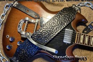 Unveiling the Secrets of Chain Guitar Straps: Discoveries and Insights for the Strap Enthusiast - Master the Art of Playing Guitar and Play Like a Pro