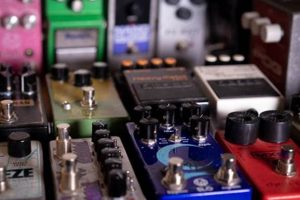 Unlock the Power of Guitar Compression Pedals: Discover the Secrets They Hold Master the Art of Playing Guitar and Play Like a Pro Unlock the Power of Guitar Compression Pedals: Discover the Secrets They Hold - Master the Art of Playing Guitar and Play Like a Pro