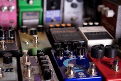 Unlock the Power of Guitar Compression Pedals: Discover the Secrets They Hold Master the Art of Playing Guitar and Play Like a Pro Unlock the Power of Guitar Compression Pedals: Discover the Secrets They Hold - Master the Art of Playing Guitar and Play Like a Pro