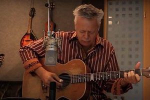 Unveiling the Acoustic Guitar Legends: A Journey Through Time to Discover the Best of the Best Master the Art of Playing Guitar and Play Like a Pro Unveiling the Acoustic Guitar Legends: A Journey Through Time to Discover the Best of the Best - Master the Art of Playing Guitar and Play Like a Pro